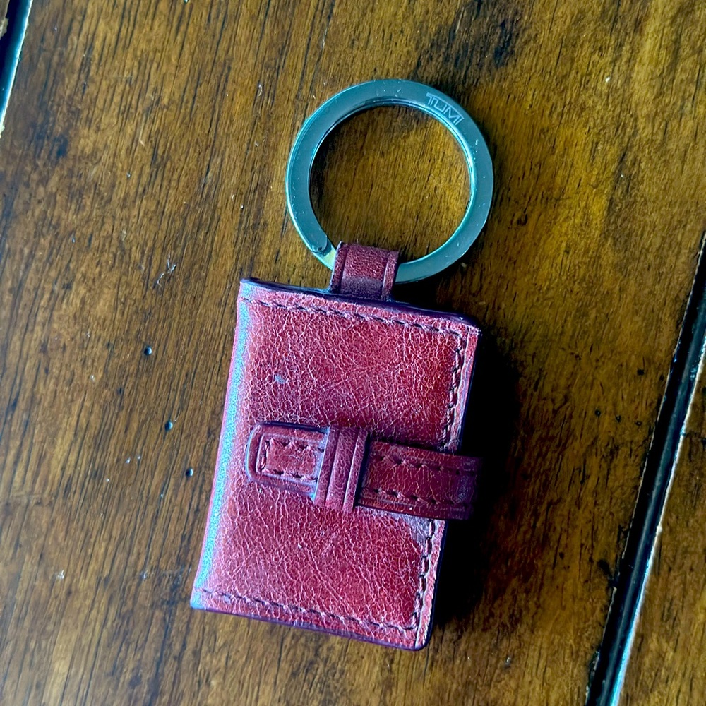 TUMI Photo Keychain NWOT